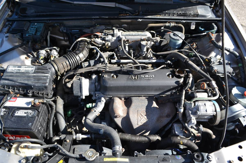 Illustration for article titled At $2,000, Could You Reach an Accord With the Seller of This 1993 Honda Accord LX Wagon?
